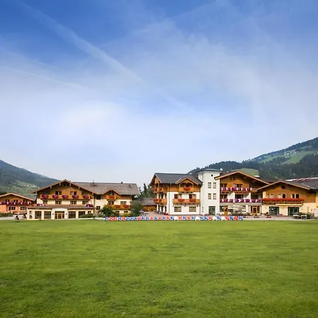 Aparthotel Markushof 3* Wagrain