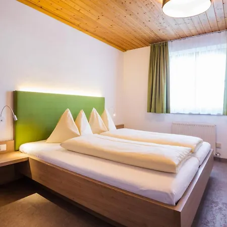 アパートホテル Markushof 4*