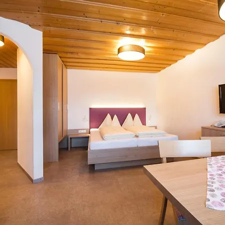 Aparthotel Markushof 3*